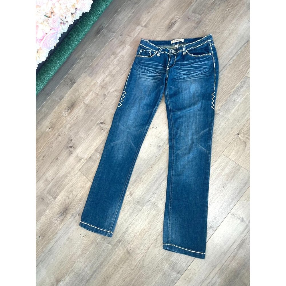 Clash Blue Jeans